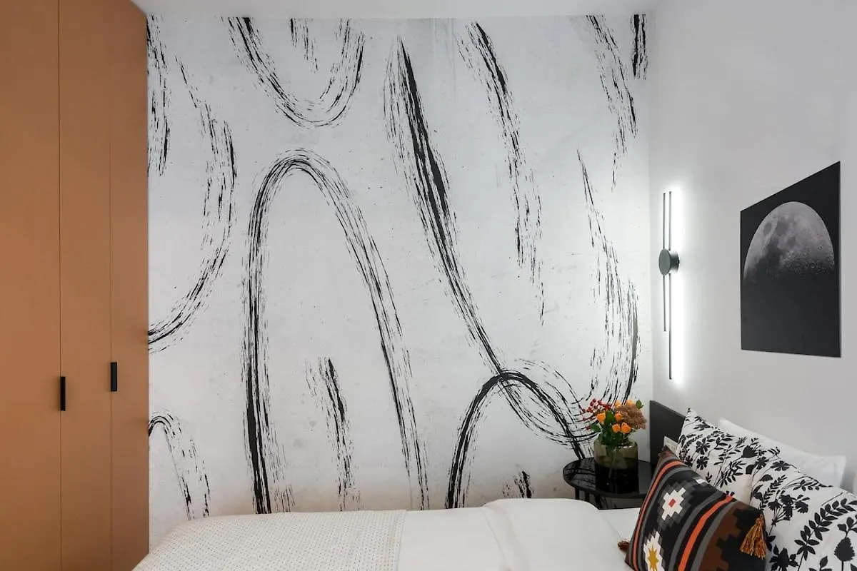 בוקרשט Sunny Studio - Charming Balcony - Romana Square