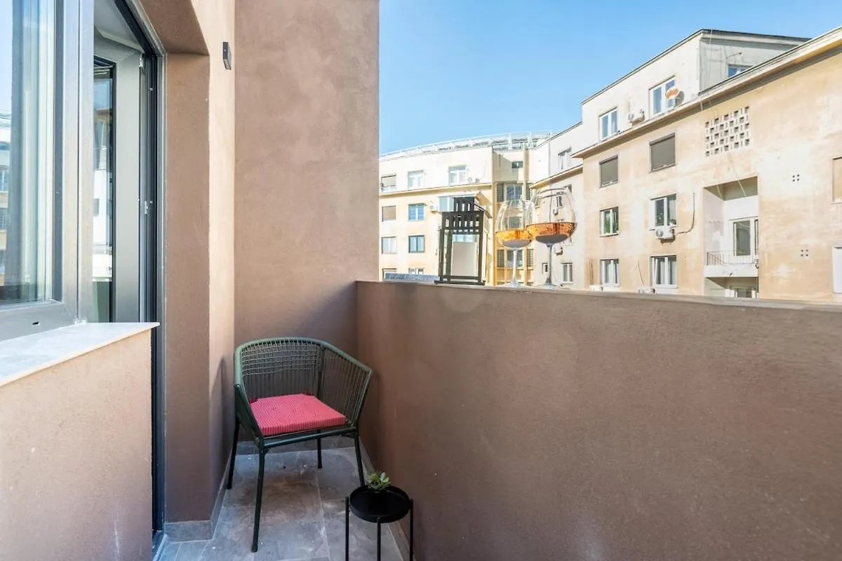 בוקרשט Sunny Studio - Charming Balcony - Romana Square דירה